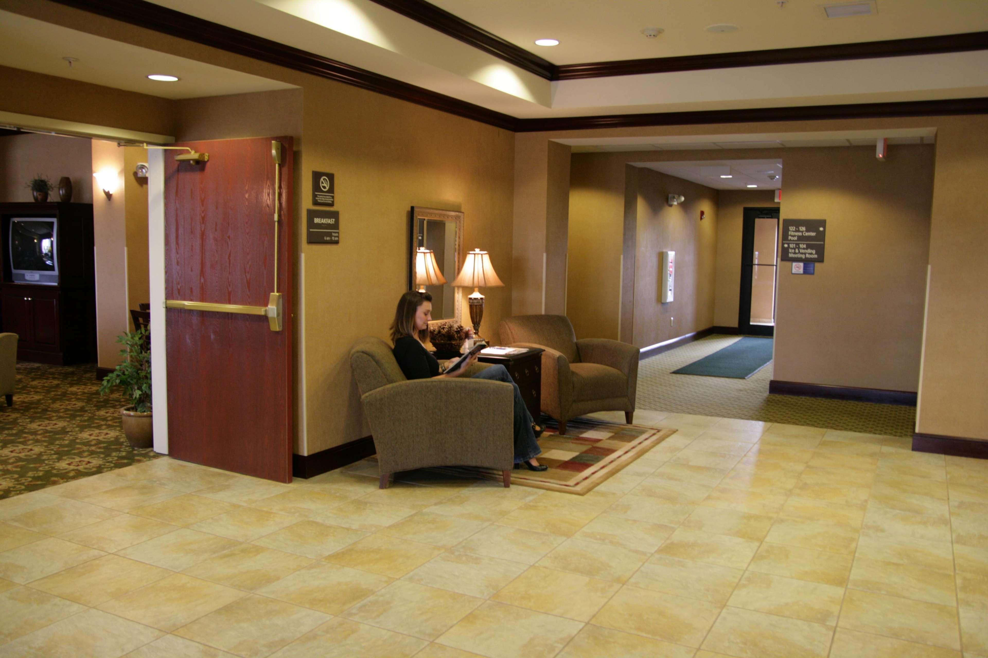 Hampton Inn Stow Екстериор снимка