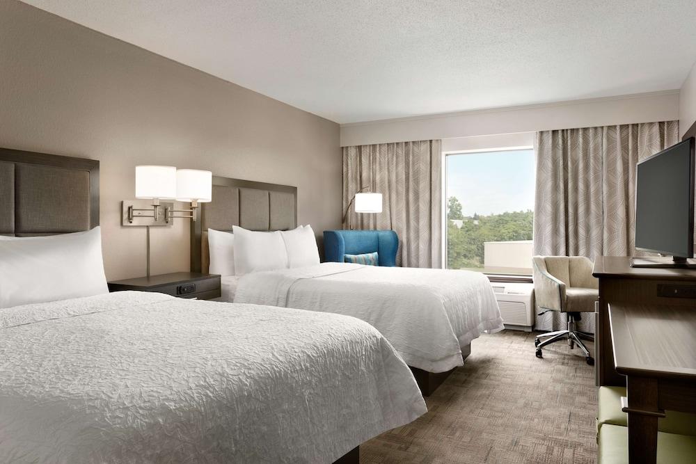Hampton Inn Stow Екстериор снимка
