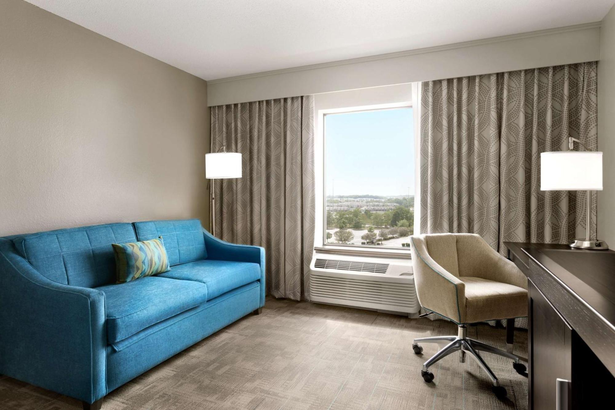 Hampton Inn Stow Екстериор снимка